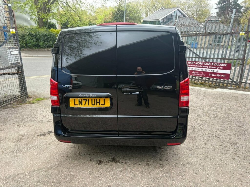 Mercedes-Benz Vito 2L Premium LN71UHJ Black #5