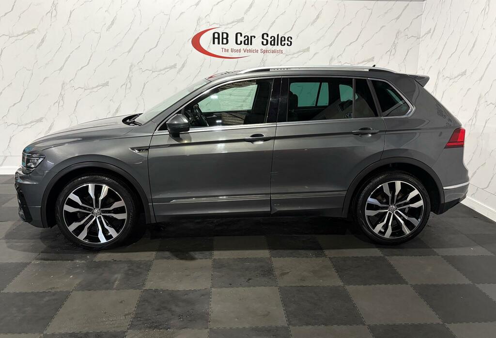 Volkswagen Tiguan 2.0 Tdi R-line Dsg Euro 6 Ss LV68KLA Grey #4