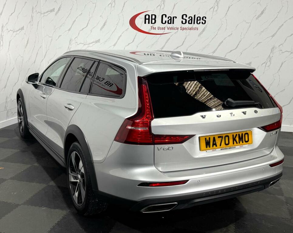 Volvo V60 Cross Country 2.0 D4 Plus Awd Euro 6 Ss Silver #5
