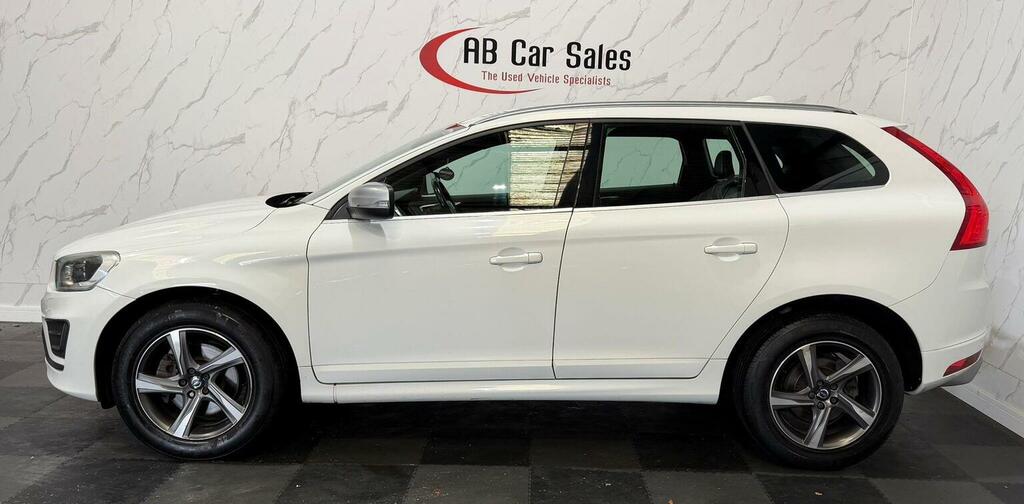 Volvo XC60 2.4 D4 R-design Lux Nav Geartronic Awd Euro 5 GN15WFW White #4