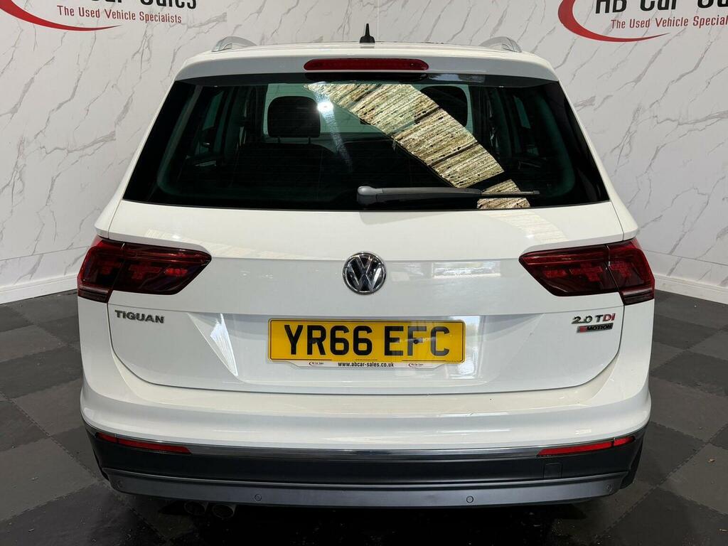 Volkswagen Tiguan 2.0 Tdi Bluemotion Tech Sel Dsg 4Motion Euro 6 S YR66EFC White #3