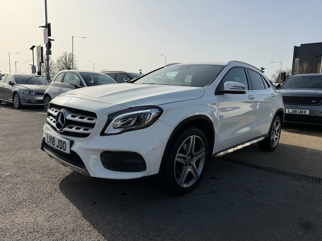 Mercedes-Benz GLA Class 2.1 Gla220d Amg Line Premium Suv 7G-d LV18JDO White #2