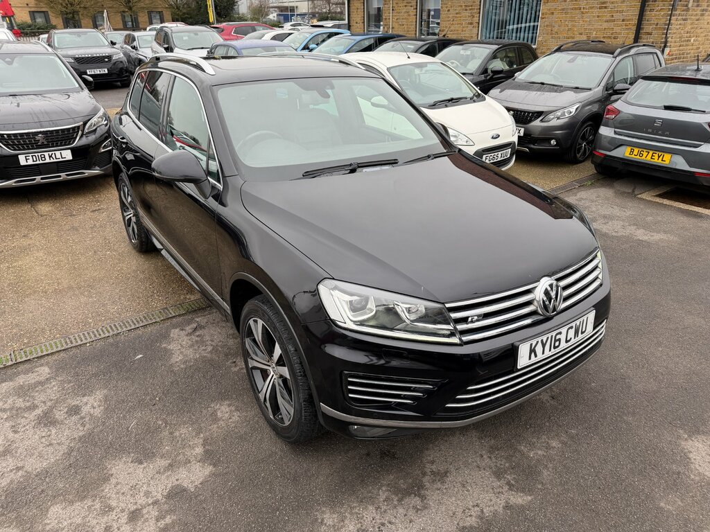 Volkswagen Touareg 3.0 Tdi V6 Bluemotion Tech R-line Suv T Black #6