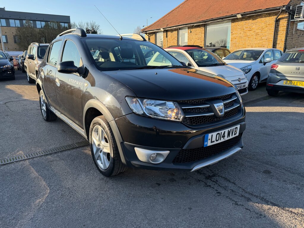 Dacia Sandero Stepway 1.5 Dci Laureate Hatchback Euro LO14WVD Black #5