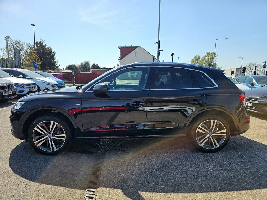 Audi Q5 2.0 Tdi 40 S Line Suv S Tronic Quattro BD19RBF Black #6