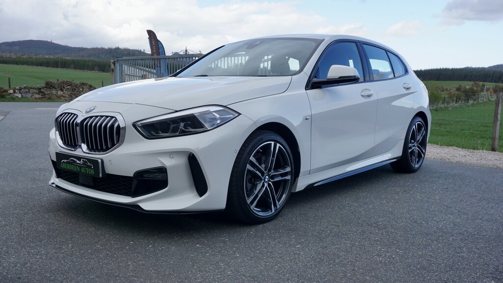 BMW 1 Series Hatchback 1.5 118I M Sport 202272 SW72DYA White #3