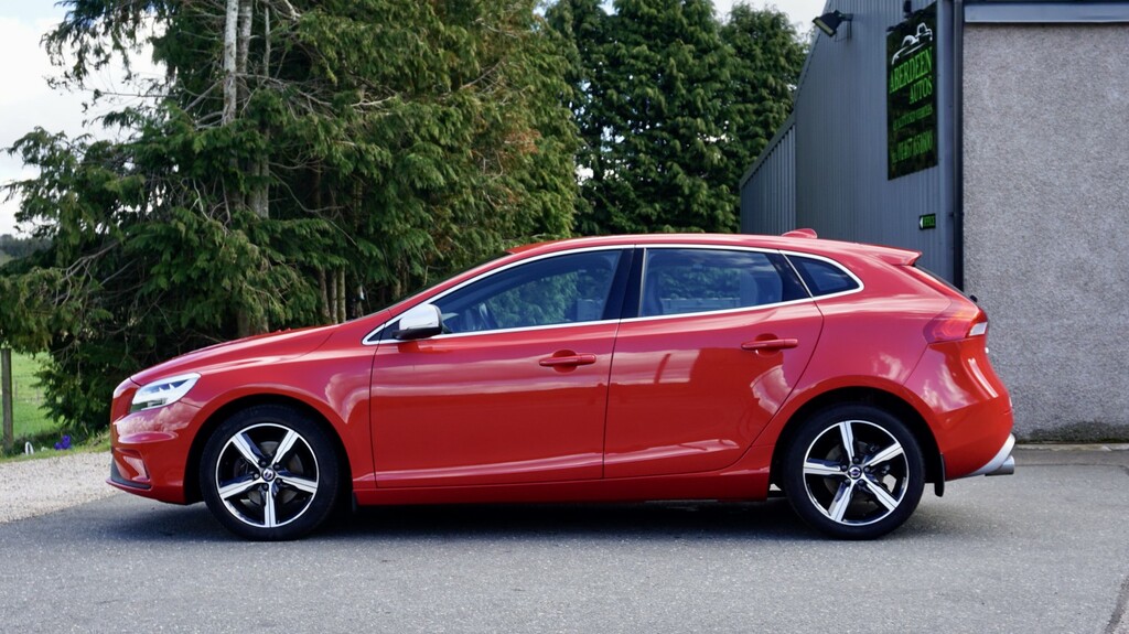 Volvo V40 2.0 R-design T2 Red #6