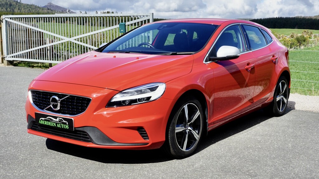 Volvo V40 2.0 R-design T2 Red #3