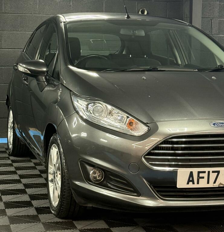 Ford Fiesta 1.0T Ecoboost Zetec Hatchback Powershif AF17YDY Grey #5