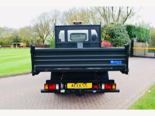 Isuzu Tipper N35.125se Tipper LP23ZYD White #5