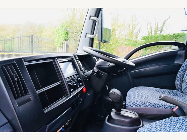 Isuzu Tipper N35.125se Tipper LP23ZYD White #2