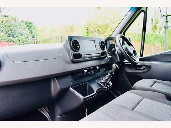 Mercedes-Benz Sprinter Panel Van 2.0 315 Cdi Premium Fwd L2 H2 Euro 6 S WR22TGX White #4