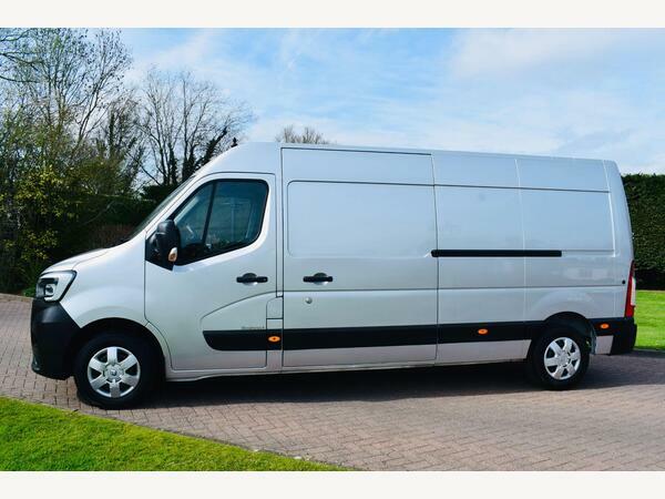 Renault Master Panel Van 2.3 Dci 35 Business Fwd Lwb Medium Roof HN23GYZ Grey #2