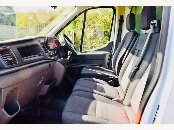 Ford Transit Custom Luton 350 Luton Leader Rwd L3 Euro 6 HN22UZM White #3