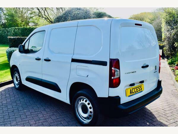 Peugeot Partner Panel Van 1.5 Bluehdi 1000 Professional Premium BW72WLF White #6