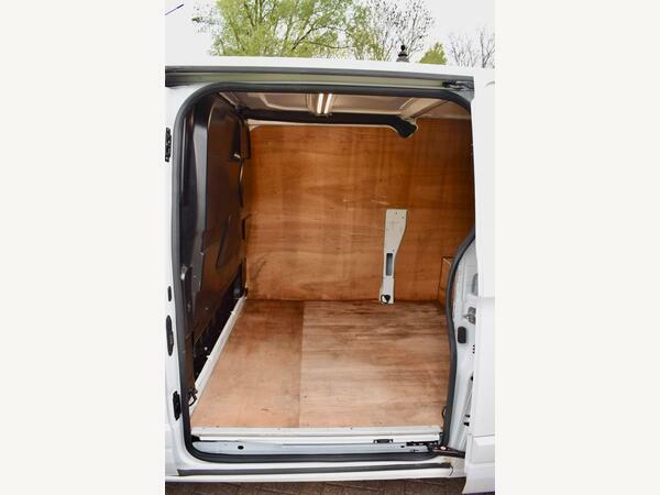 Ford Transit Custom Panel Van 2.0 300 Ecoblue Limited L2 H1 Euro 6 S EU73XDA White #5
