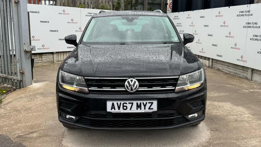 Volkswagen Tiguan Suv 2.0 Tdi Se Navigation Dsg 4Motion Euro 6 Ss AV67MYZ Black #3
