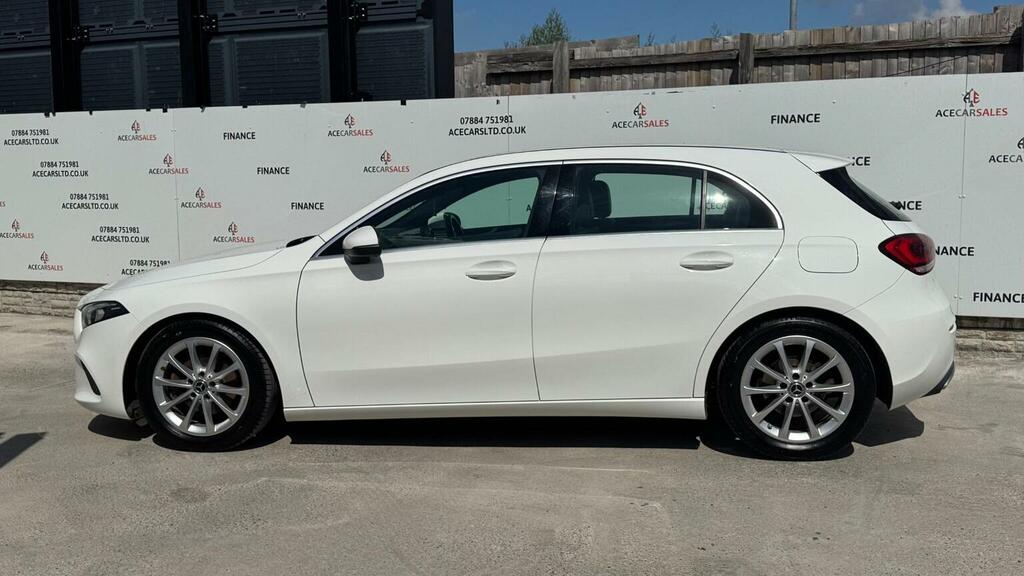Mercedes-Benz A Class Hatchback 1.5 A180d Sport 7G-dct Euro 6 Ss KP20YGY White #5