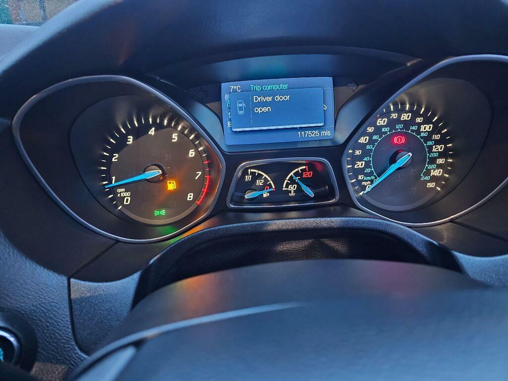Ford Focus 1.0T Ecoboost Titanium X Euro 5 S S HY14VVE Black #6