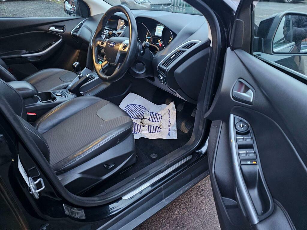 Ford Focus 1.0T Ecoboost Titanium X Euro 5 S S HY14VVE Black #5