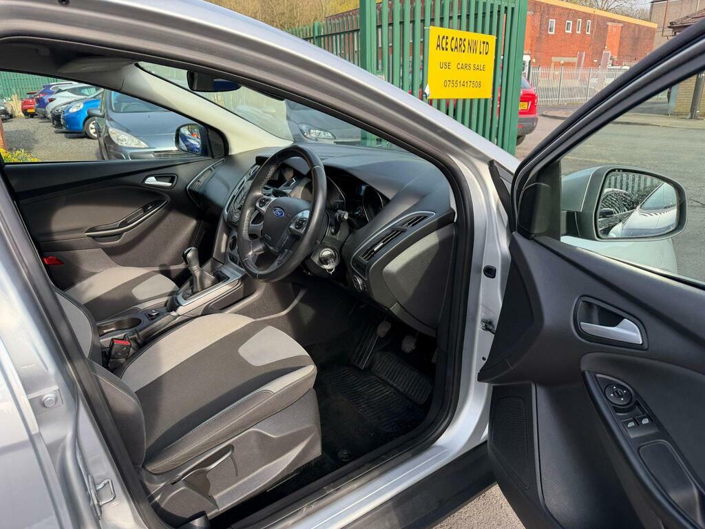 Ford Focus 1.0T Ecoboost Zetec Euro 5 S S DN64LZS Silver #5