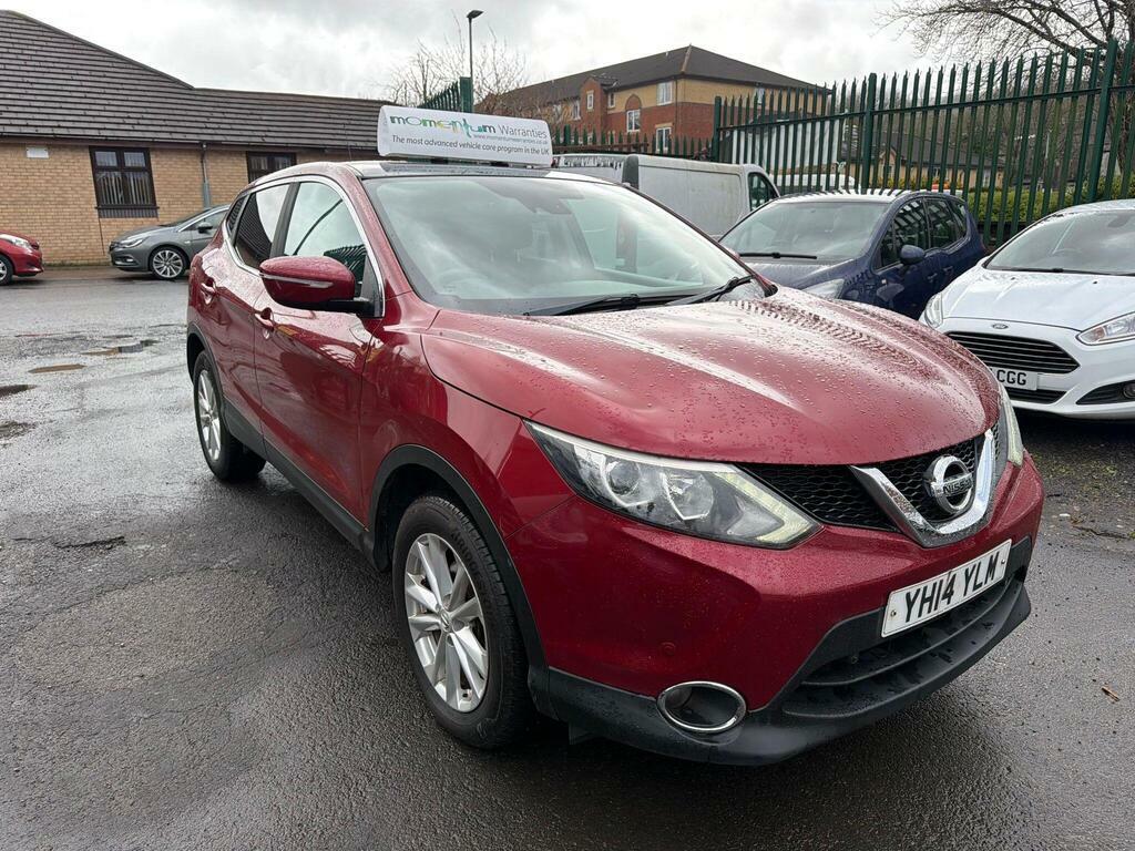 Nissan Qashqai 1.2 Dig-t Acenta Premium 2Wd Euro 5 S S Red