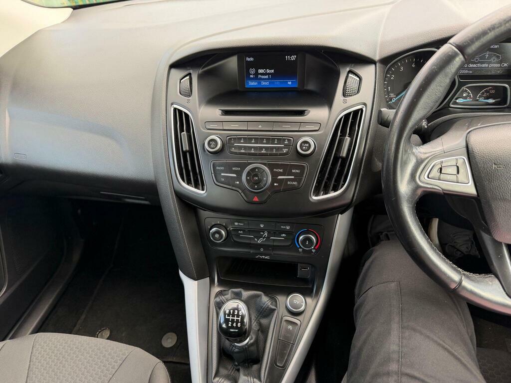 Ford Focus 1.0T Ecoboost Zetec Euro 6 S S SE15DWW Silver #6