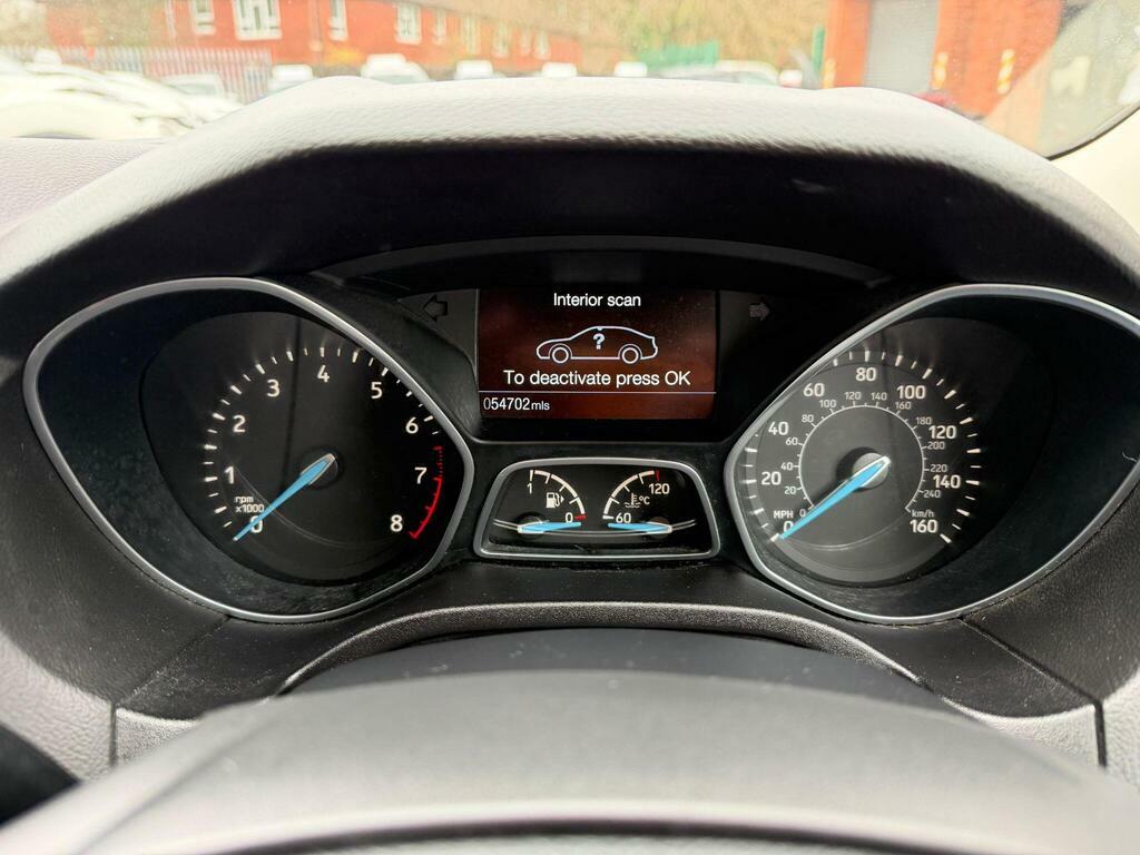 Ford Focus 1.0T Ecoboost Titanium Euro 6 S S YY16XFV Red #6