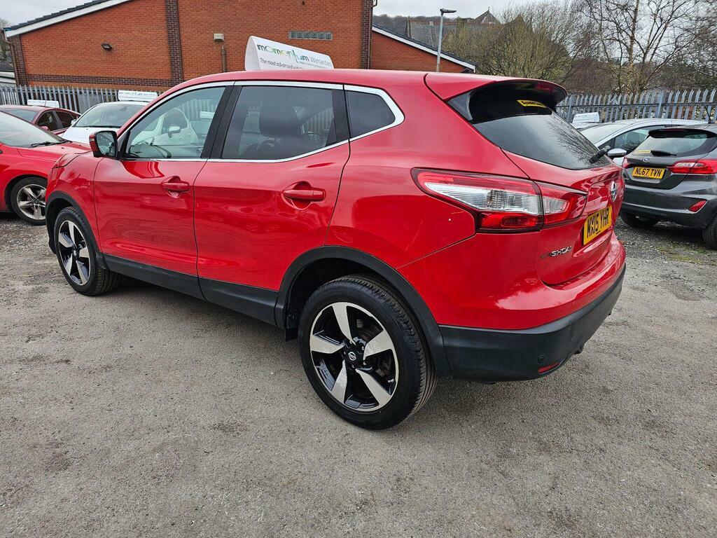 Nissan Qashqai 1.2 Dig-t N-tec Xtron 2Wd Euro 5 S S MX15YHR Red #3