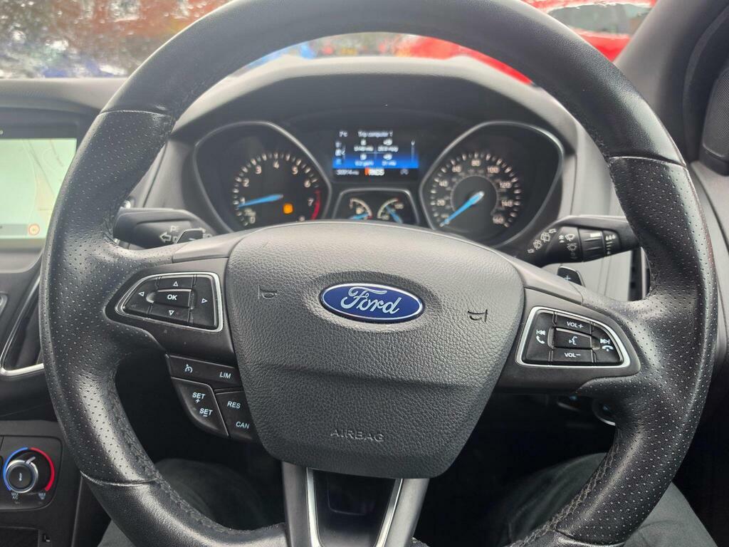 Ford Focus 1.0T Ecoboost St-line Euro 6 S S CF17WEU White #6