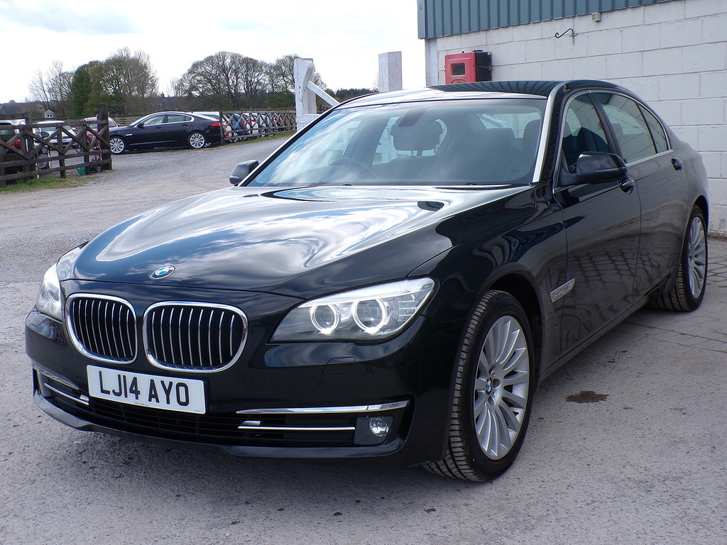 BMW 7 Series 730Ld Se Blue #4