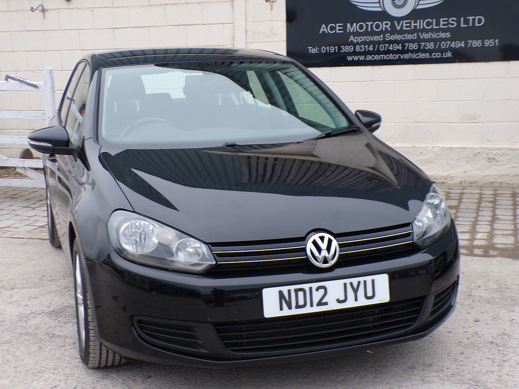 Volkswagen Golf Tdi Bluemotion Tech Match ND12JYU Black #2