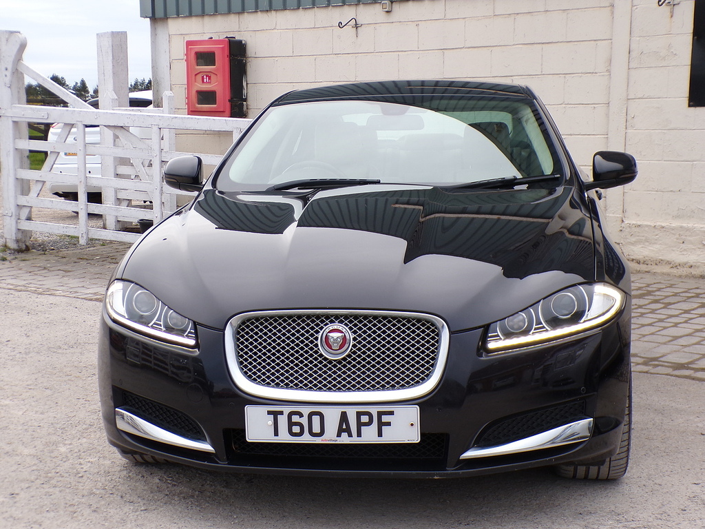 Jaguar XF D Portfolio T60APF Black #3