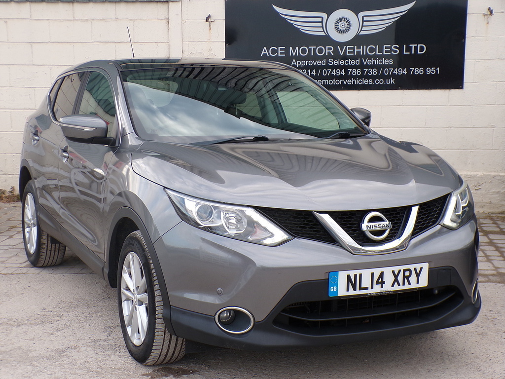 Nissan Qashqai Dci Acenta Premium Grey