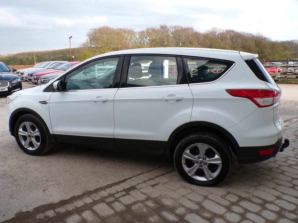 Ford Kuga Tdci Zetec NK65ZFG White #5