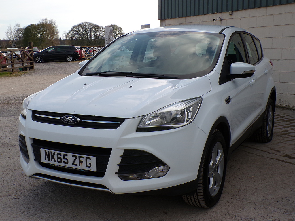 Ford Kuga Tdci Zetec NK65ZFG White #4