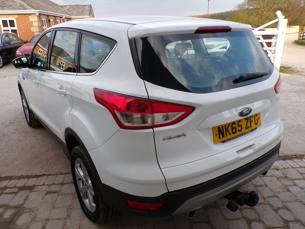 Ford Kuga Tdci Zetec NK65ZFG White #6