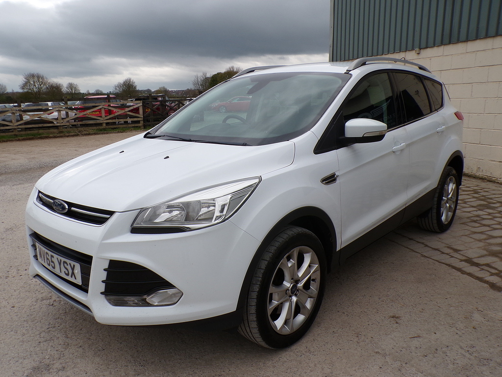 Ford Kuga Tdci Titanium MV65YSX White #4