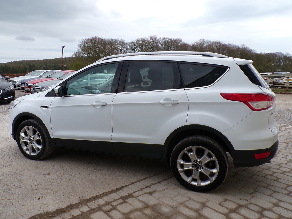 Ford Kuga Tdci Titanium MV65YSX White #5