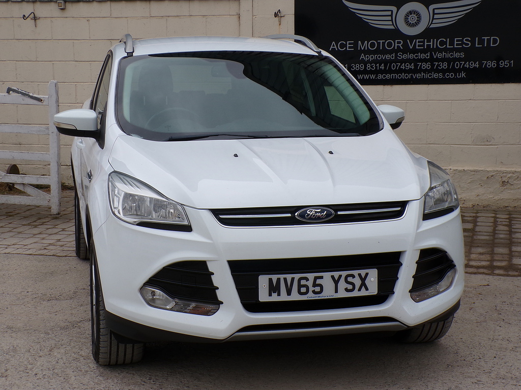 Ford Kuga Tdci Titanium MV65YSX White #2