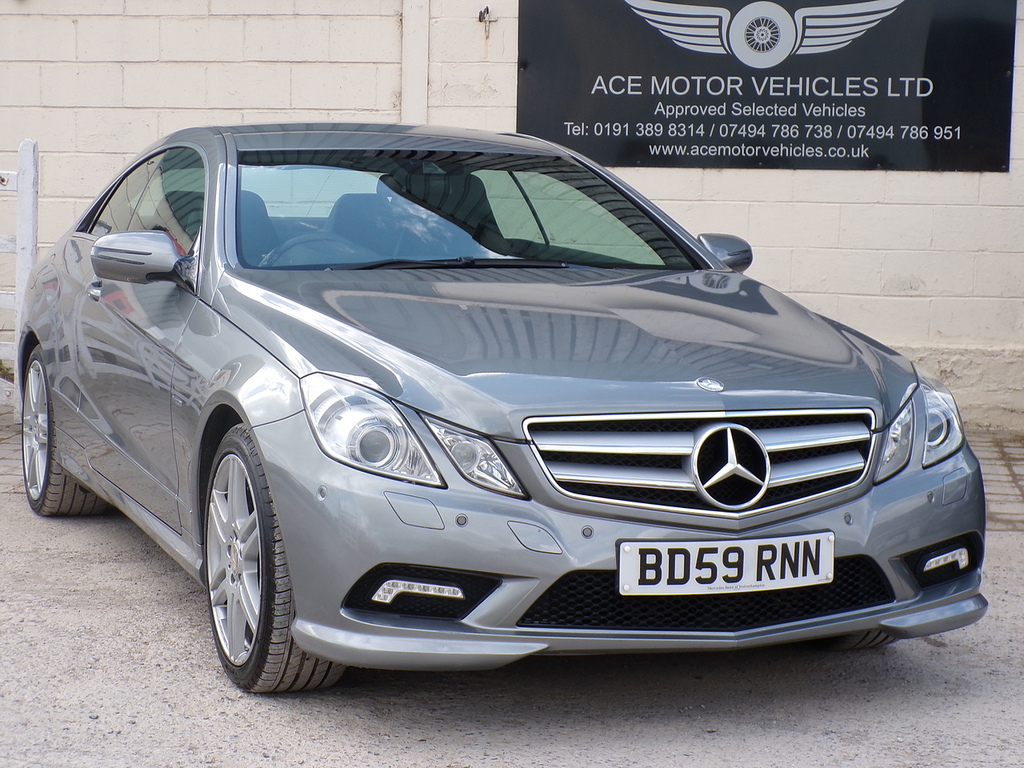 Mercedes-Benz E Class E350 Cdi V6 Blueefficiency Sport BD59RNN Silver #2