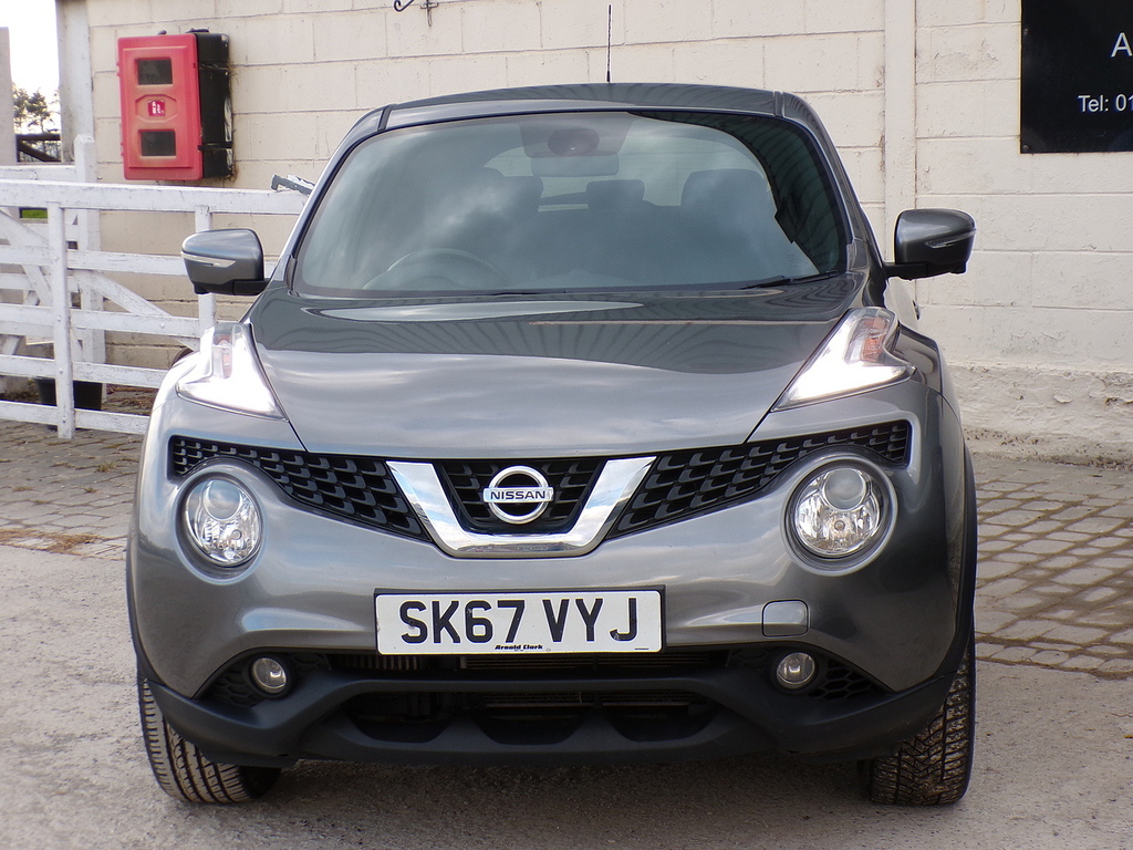 Nissan Juke Dci Tekna SK67VYJ Grey #3