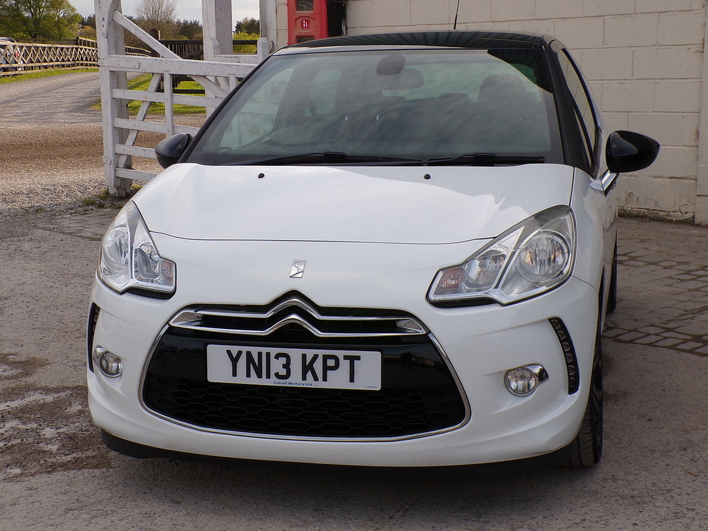 Citroen DS3 Vti Dstyle Plus YN13KPT White #3