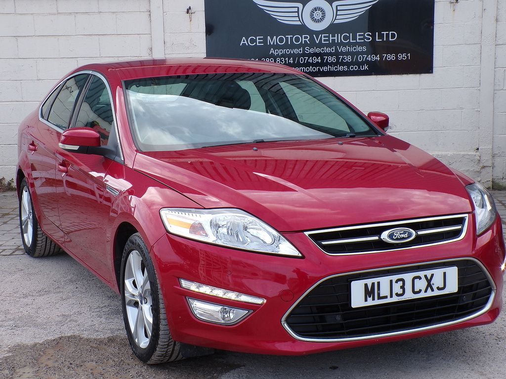 Ford Mondeo Tdci Econetic Titanium Red