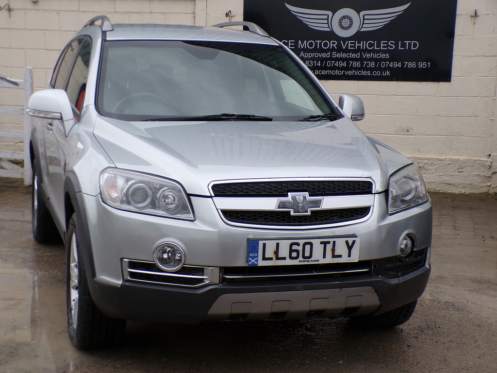 Chevrolet Captiva Vcdi Ltz Silver #2