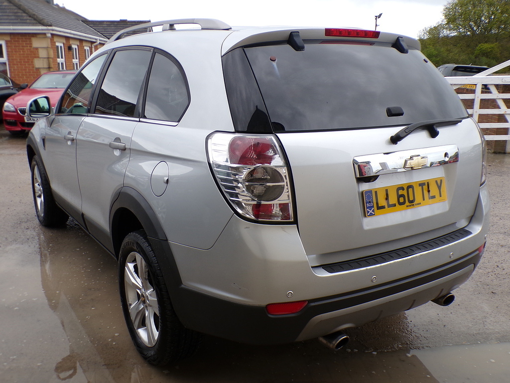 Chevrolet Captiva Vcdi Ltz Silver #5