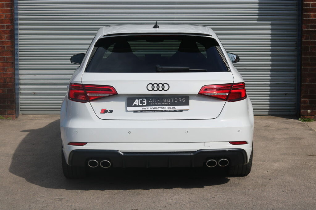 Audi S3 2.0 Tfsi Black Edition Sportback S Tronic Quattro #4