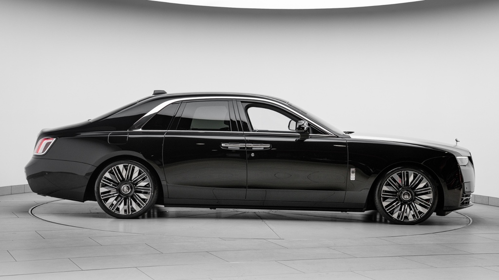 Rolls-Royce Ghost II Black Badge YD25BXF  #6