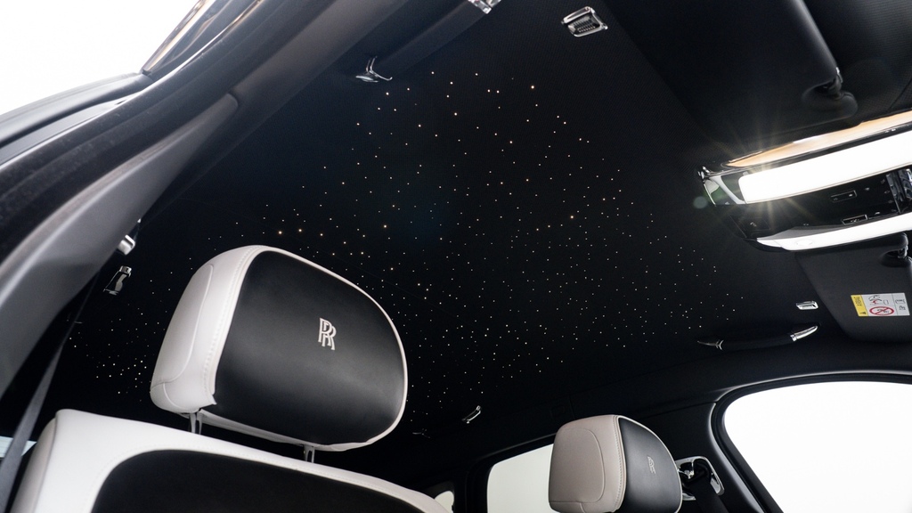 Rolls-Royce Ghost II Black Badge YD25BXF  #28