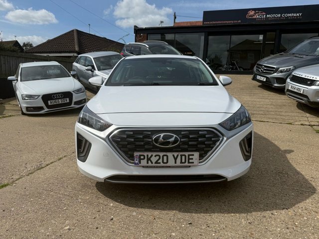 Hyundai Ioniq 1.6 H-gdi Premium Hatchback Hybrid Dct PK20YDE White #2